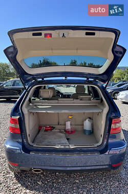 Хэтчбек Mercedes-Benz B-Class 2010 в 