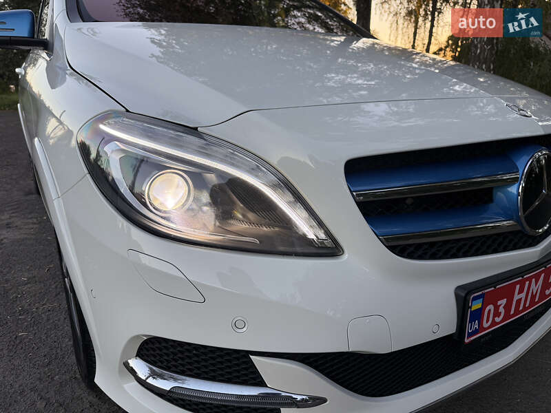 Хэтчбек Mercedes-Benz B-Class 2016 в Ковеле
