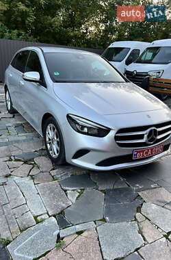Хэтчбек Mercedes-Benz B-Class 2019 в 
