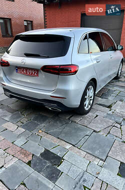 Хэтчбек Mercedes-Benz B-Class 2019 в 