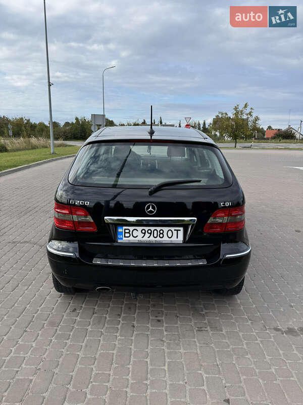 Хэтчбек Mercedes-Benz B-Class 2010 в Львове