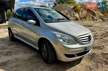 Хэтчбек Mercedes-Benz B-Class 2006 в 