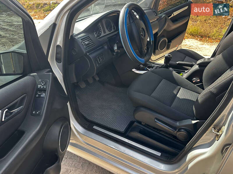 Хэтчбек Mercedes-Benz B-Class 2006 в Краснограде