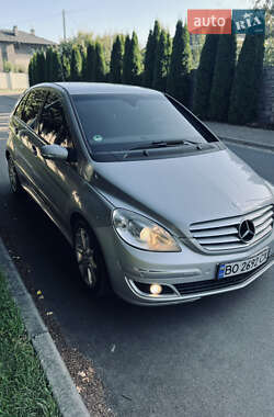 Хетчбек Mercedes-Benz B-Class 2006 в 