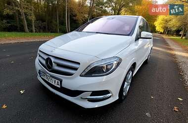 Хетчбек Mercedes-Benz B-Class 2015 в Житомирі