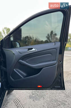 Хэтчбек Mercedes-Benz B-Class 2015 в 