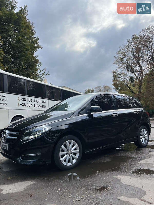 Хэтчбек Mercedes-Benz B-Class 2017 в Львове