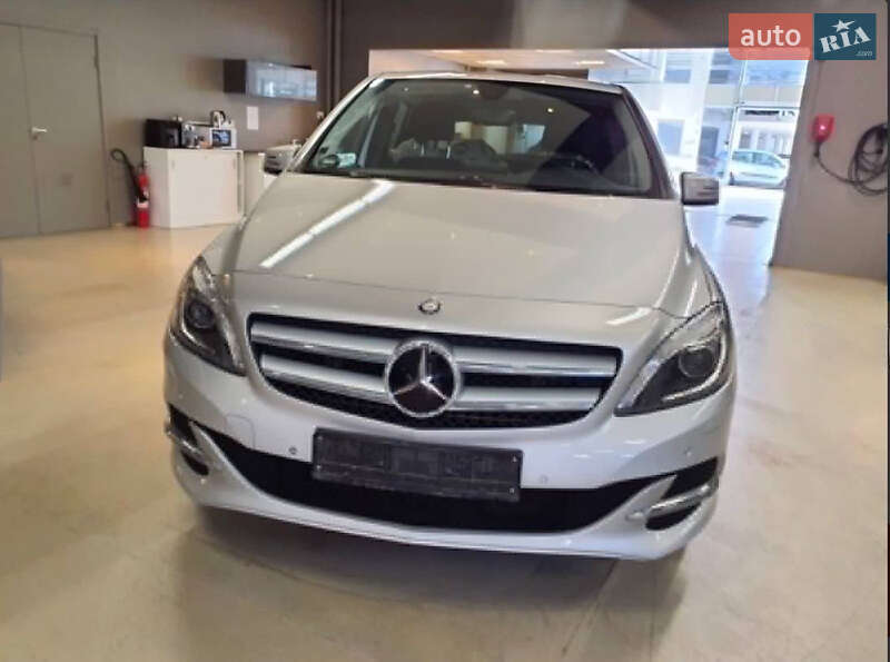 Хетчбек Mercedes-Benz B-Class 2016 в Львові фото 2 Хетчбек Mercedes-Benz B-Class 2016 в Львові