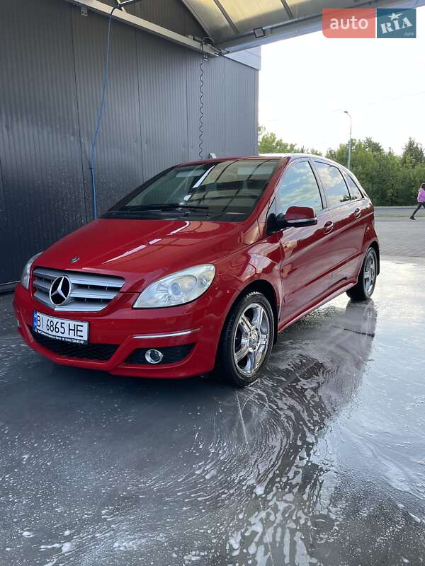 Хетчбек Mercedes-Benz B-Class 2010 в Полтаві