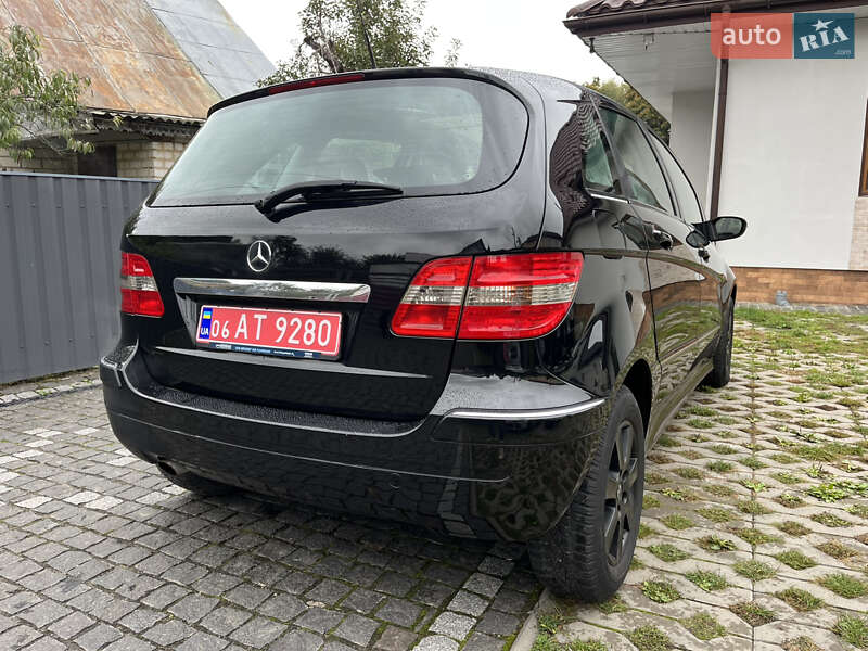 Хэтчбек Mercedes-Benz B-Class 2006 в Звягеле