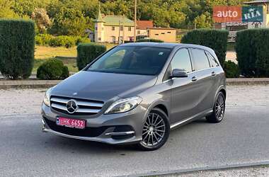 Хэтчбек Mercedes-Benz B-Class 2017 в Днепре