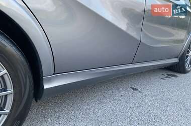 Хэтчбек Mercedes-Benz B-Class 2017 в 