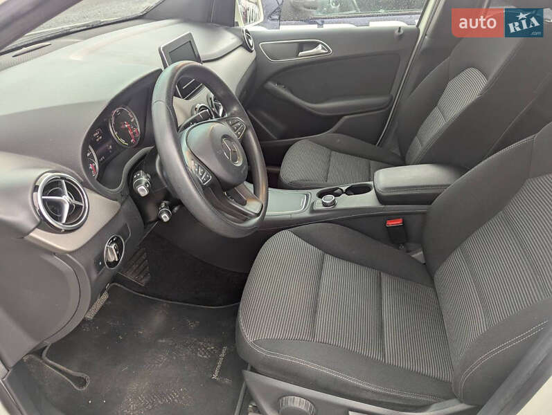 Хэтчбек Mercedes-Benz B-Class 2015 в Одессе