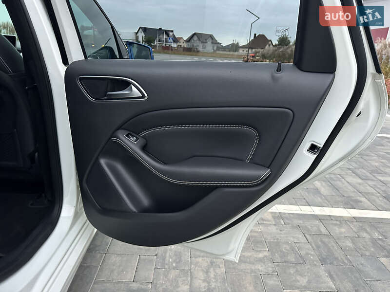 Хэтчбек Mercedes-Benz B-Class 2015 в Луцке
