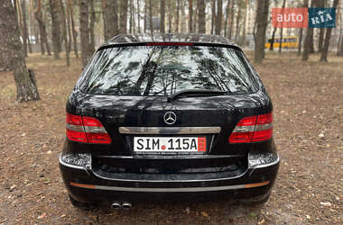 Хэтчбек Mercedes-Benz B-Class 2006 в 