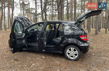 Хэтчбек Mercedes-Benz B-Class 2006 в 