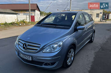 Хэтчбек Mercedes-Benz B-Class 2005 в 