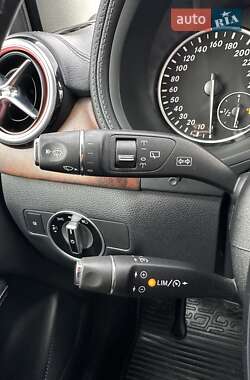 Хэтчбек Mercedes-Benz B-Class 2013 в 