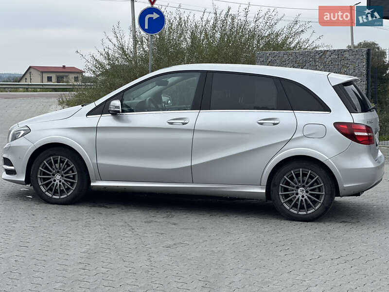 Хетчбек Mercedes-Benz B-Class 2016 в Львові фото 7 Хетчбек Mercedes-Benz B-Class 2016 в Львові