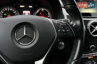 Хэтчбек Mercedes-Benz B-Class 2017 в 