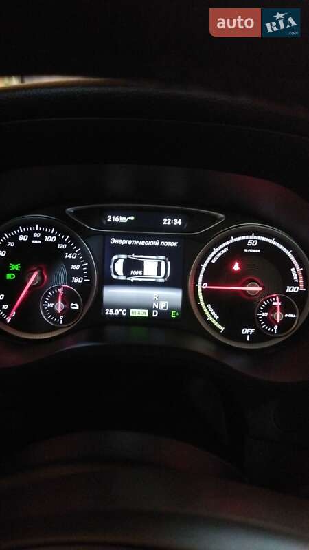 Хэтчбек Mercedes-Benz B-Class 2016 в Киеве