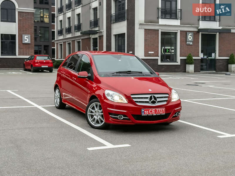 Хетчбек Mercedes-Benz B-Class 2010 в Києві фото 20 Хетчбек Mercedes-Benz B-Class 2010 в Києві