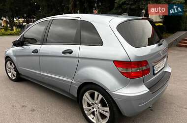 Хэтчбек Mercedes-Benz B-Class 2006 в 