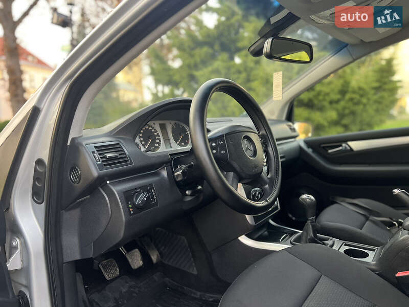 Хэтчбек Mercedes-Benz B-Class 2006 в Жовкве