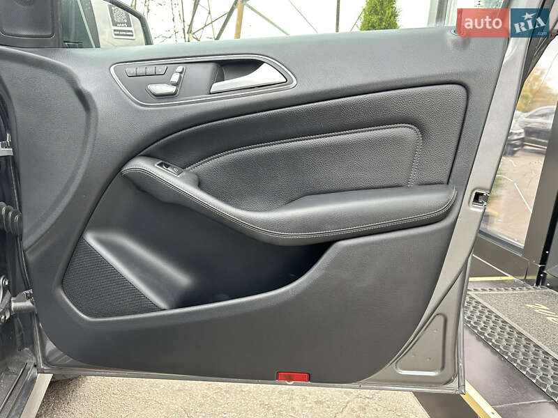 Хэтчбек Mercedes-Benz B-Class 2016 в Харькове