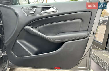 Хэтчбек Mercedes-Benz B-Class 2016 в 