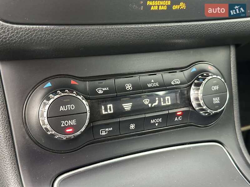 Хэтчбек Mercedes-Benz B-Class 2016 в Харькове