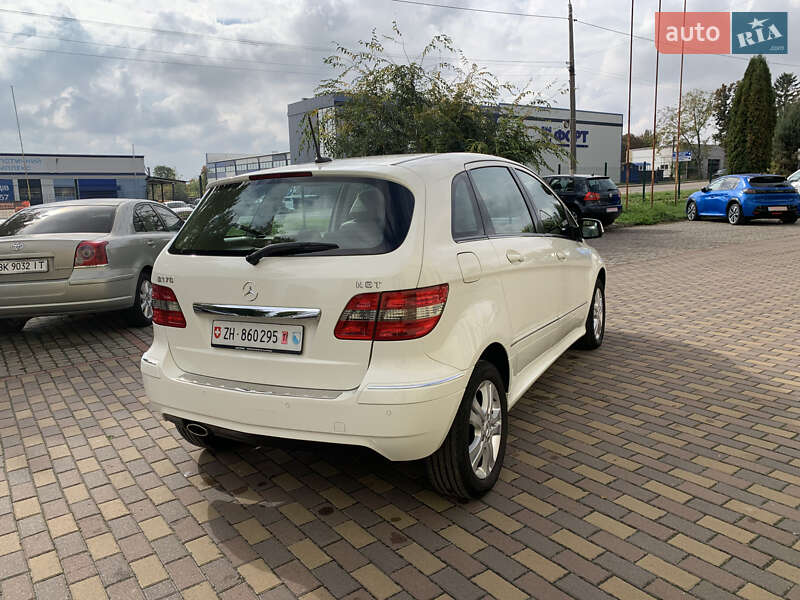 Хэтчбек Mercedes-Benz B-Class 2010 в Ровно
