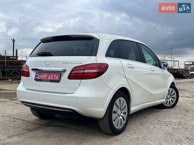 Хэтчбек Mercedes-Benz B-Class 2014 в Львове