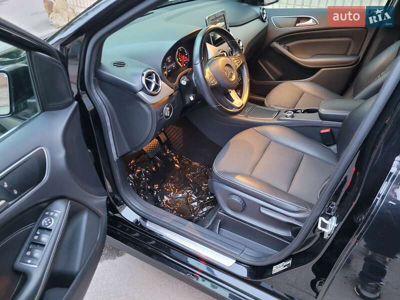 Хэтчбек Mercedes-Benz B-Class 2014 в Виннице