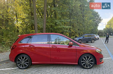 Хетчбек Mercedes-Benz B-Class 2018 в 