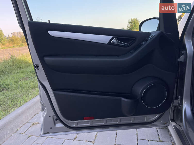 Хэтчбек Mercedes-Benz B-Class 2007 в Ровно фото 51 Хэтчбек Mercedes-Benz B-Class 2007 в Ровно