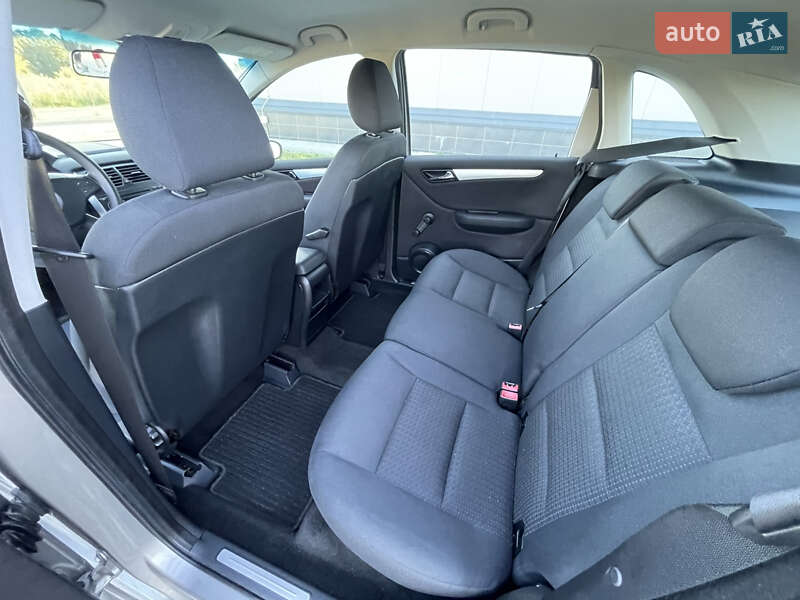 Хэтчбек Mercedes-Benz B-Class 2007 в Ровно фото 54 Хэтчбек Mercedes-Benz B-Class 2007 в Ровно