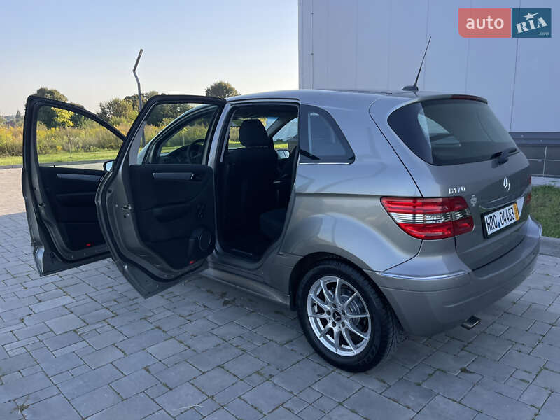 Хэтчбек Mercedes-Benz B-Class 2007 в Ровно фото 59 Хэтчбек Mercedes-Benz B-Class 2007 в Ровно