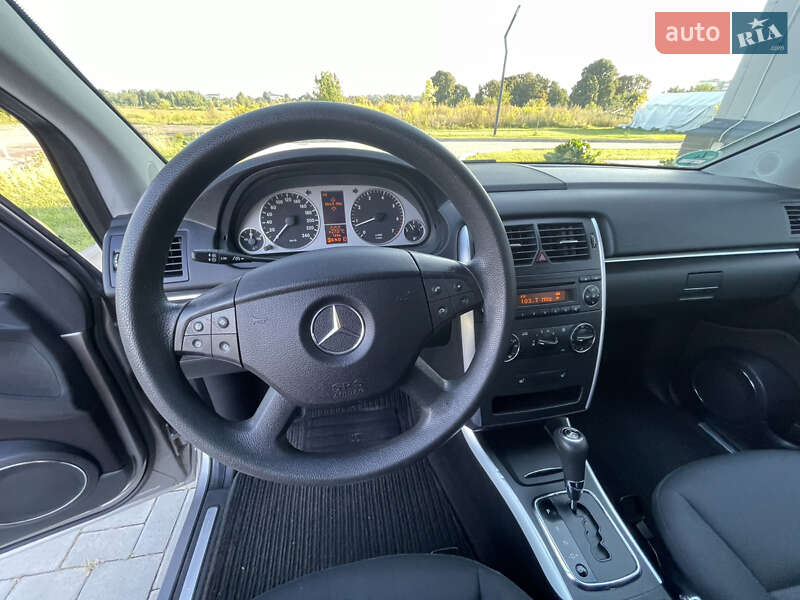 Хэтчбек Mercedes-Benz B-Class 2007 в Ровно фото 75 Хэтчбек Mercedes-Benz B-Class 2007 в Ровно