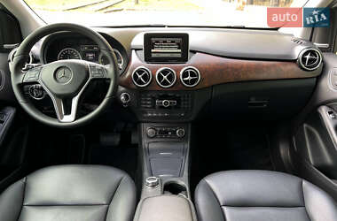 Хэтчбек Mercedes-Benz B-Class 2014 в 