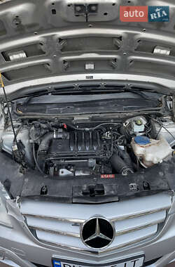 Хэтчбек Mercedes-Benz B-Class 2008 в 