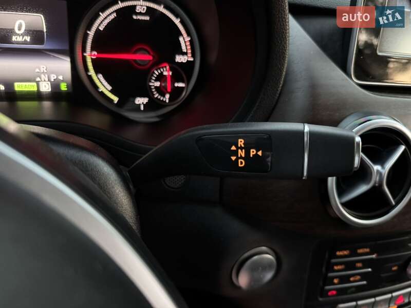 Хетчбек Mercedes-Benz B-Class 2015 в Тячеві