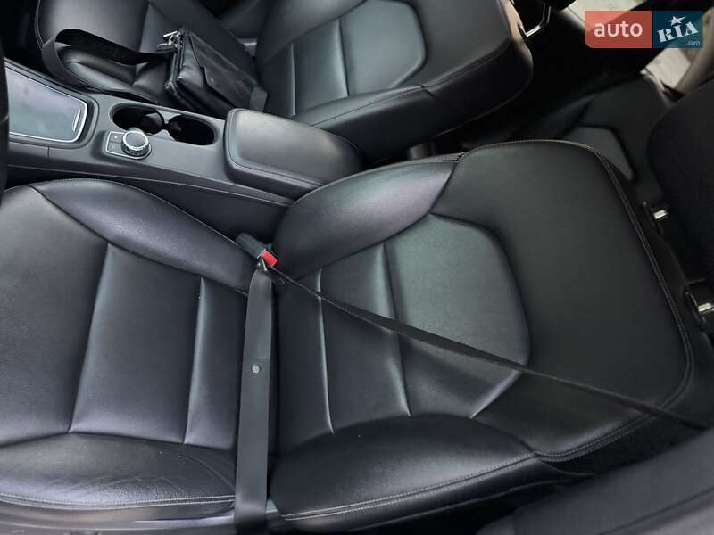 Хетчбек Mercedes-Benz B-Class 2015 в Тячеві