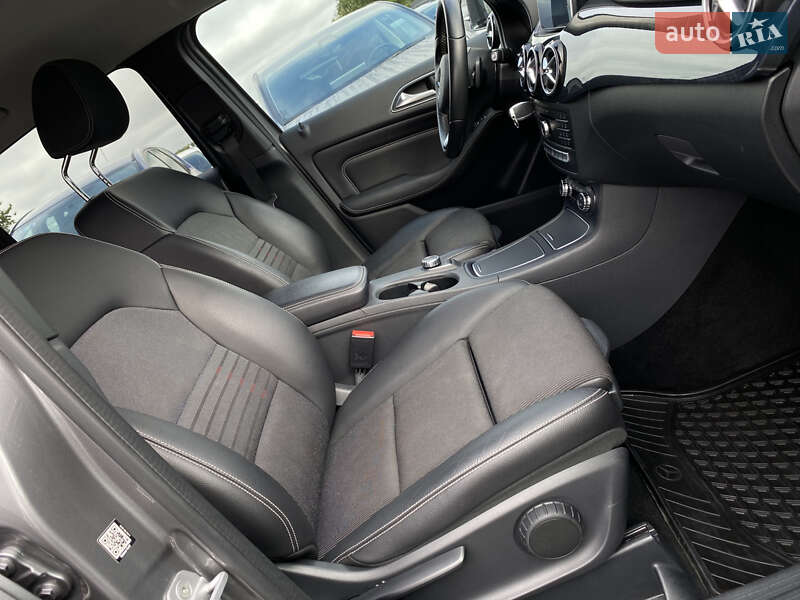Хэтчбек Mercedes-Benz B-Class 2016 в Луцке
