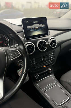Хэтчбек Mercedes-Benz B-Class 2015 в 