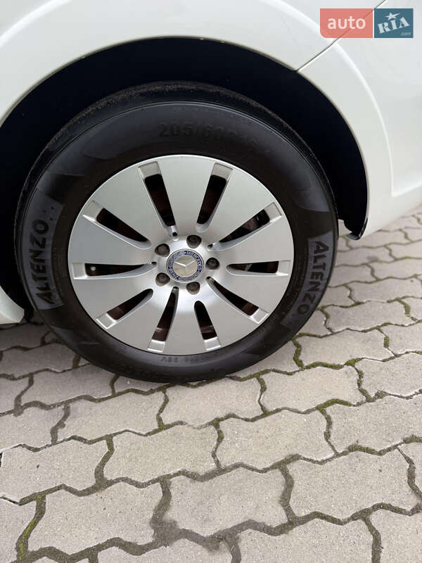 Хэтчбек Mercedes-Benz B-Class 2015 в Радехове