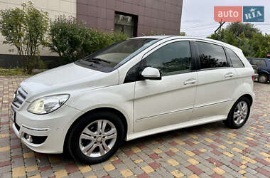 Хэтчбек Mercedes-Benz B-Class 2008 в 