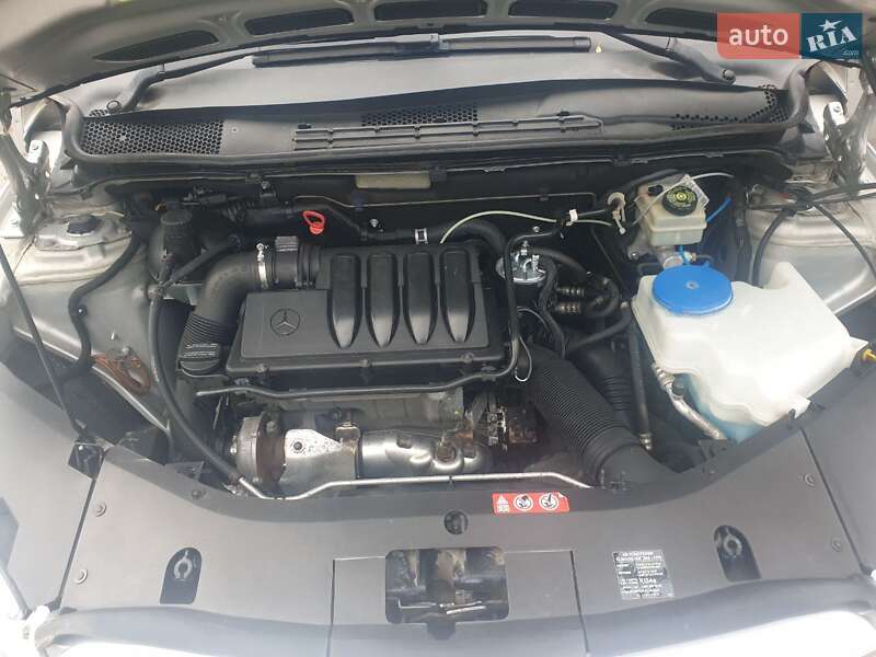 Хэтчбек Mercedes-Benz B-Class 2005 в Луцке фото 22 Хэтчбек Mercedes-Benz B-Class 2005 в Луцке