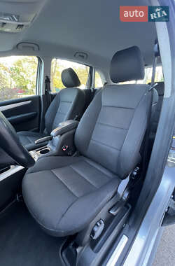 Хэтчбек Mercedes-Benz B-Class 2005 в 