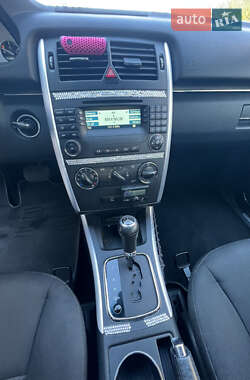 Хэтчбек Mercedes-Benz B-Class 2005 в 